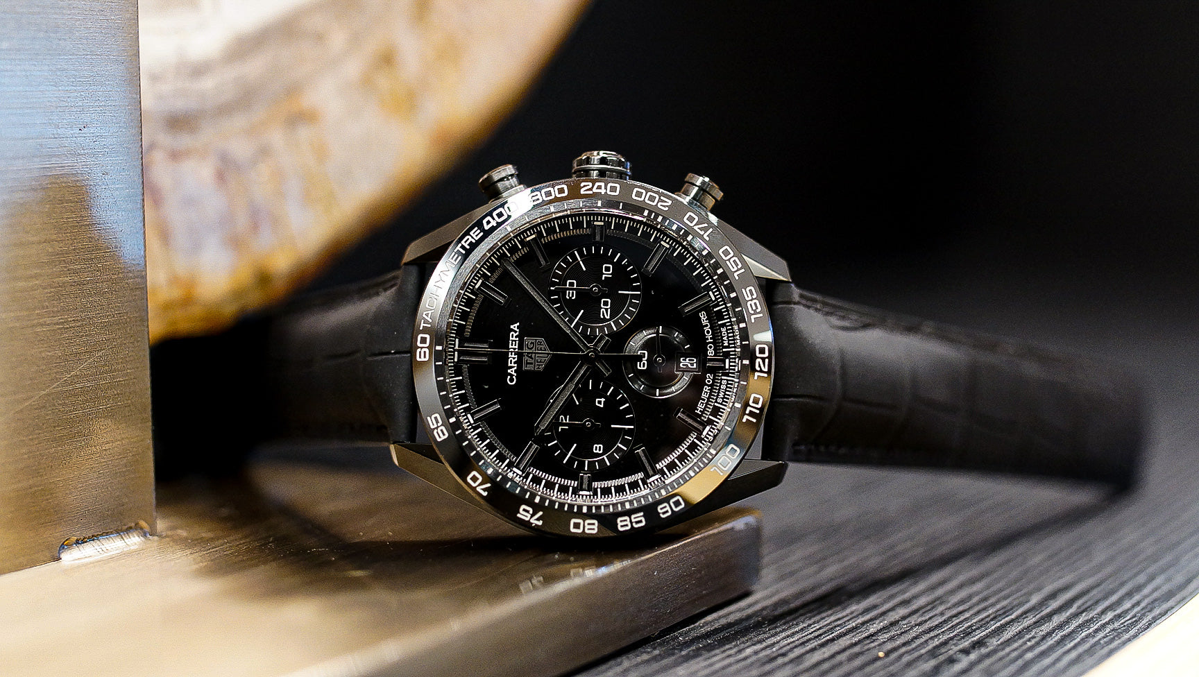 タグ・ホイヤー】話題の限定商品「タグ・ホイヤー カレラ