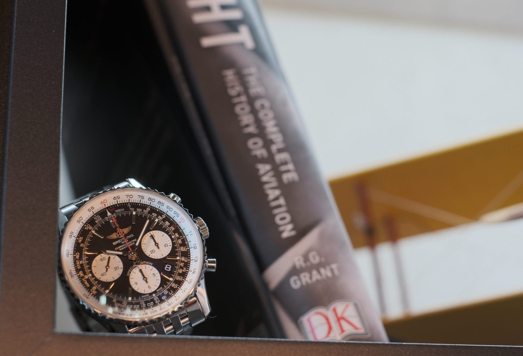ブライトリング】旧ロゴ ナビタイマー 実機レビュー!! – アイアイイスズ