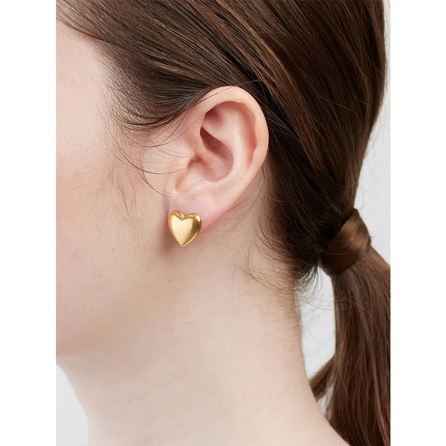 True Love スタッドピアス (ゴールドカラー)