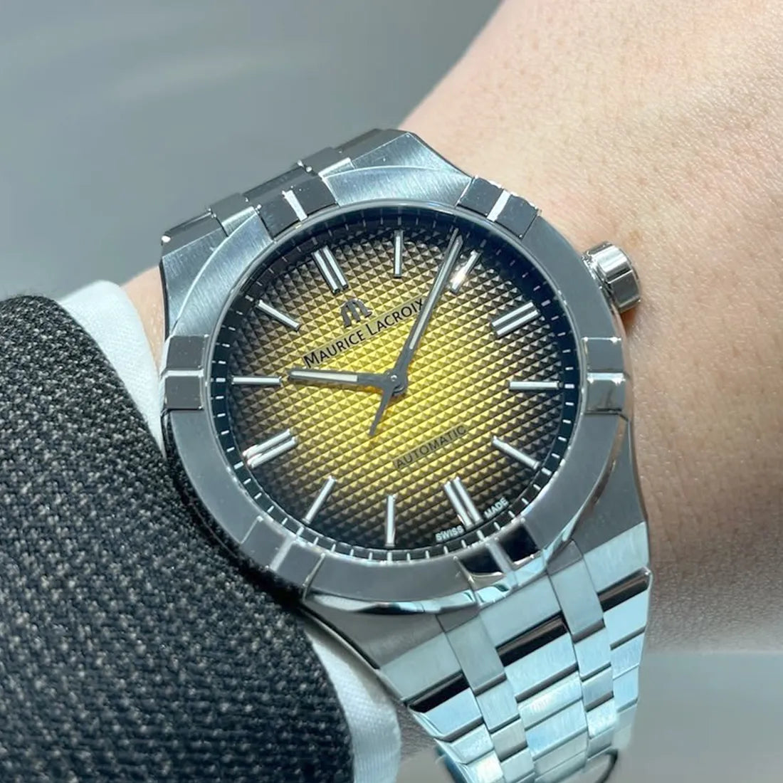 AIKON Automatic 42mm Icon Automatic AI6008-SS002-330-1