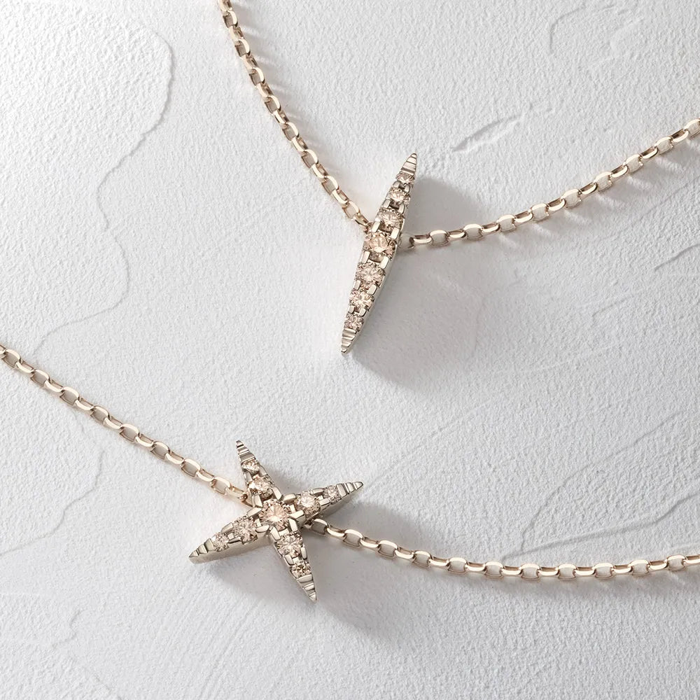 ネイキッド ユニセックスペンダント