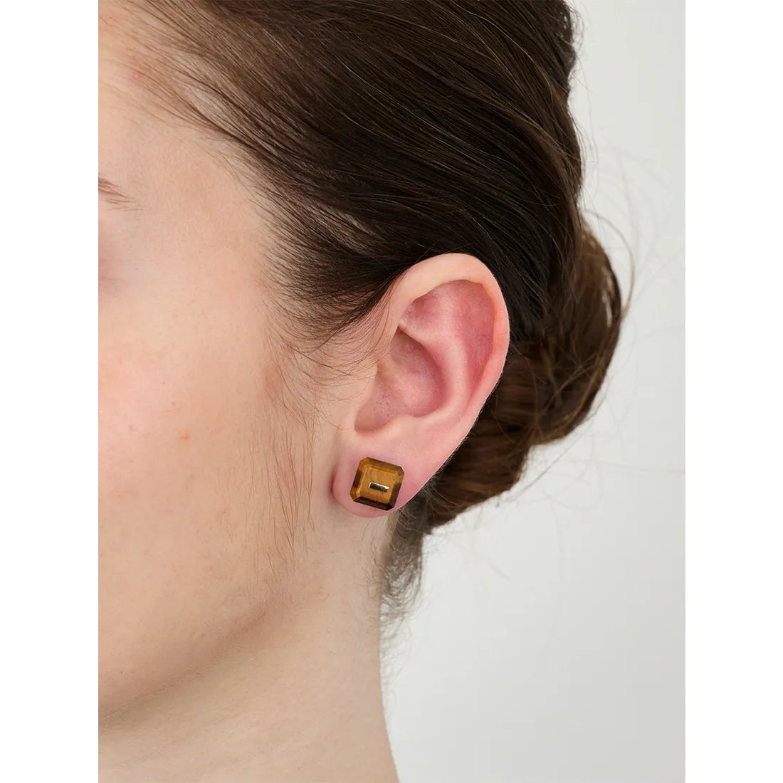 BIRD OF PARADISE ネイキッド スクエア ストーン スタッド ピアス / タイガーアイ