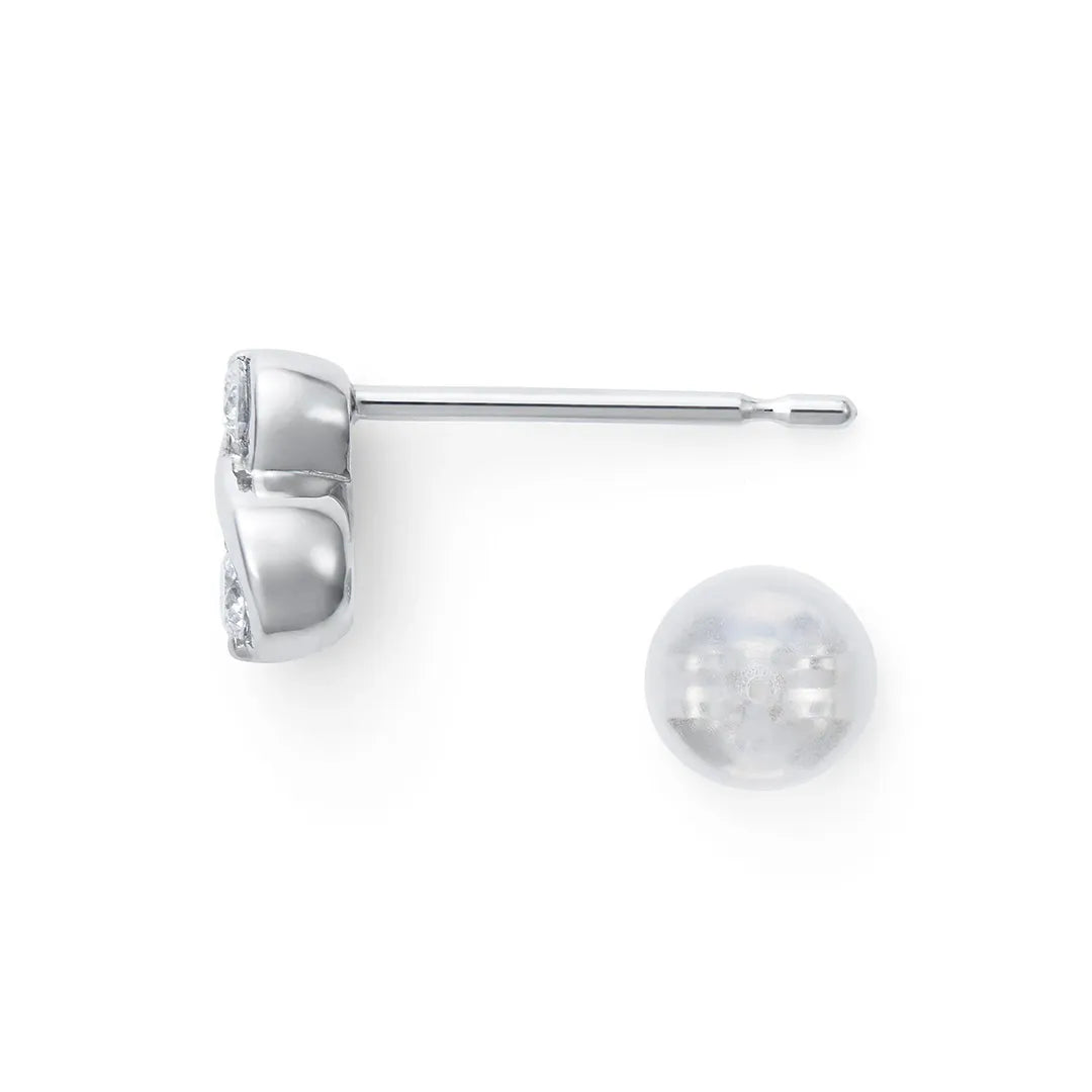 プラチナ ダイヤモンドピアス