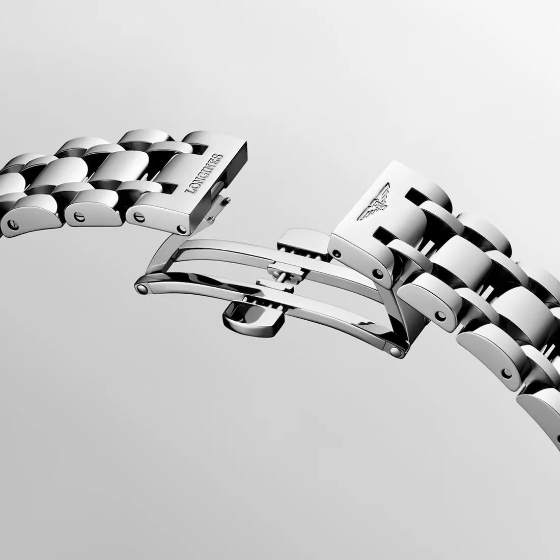 ドルチェヴィータ ミニ 20.80 X 32 mm (2026年モデル)