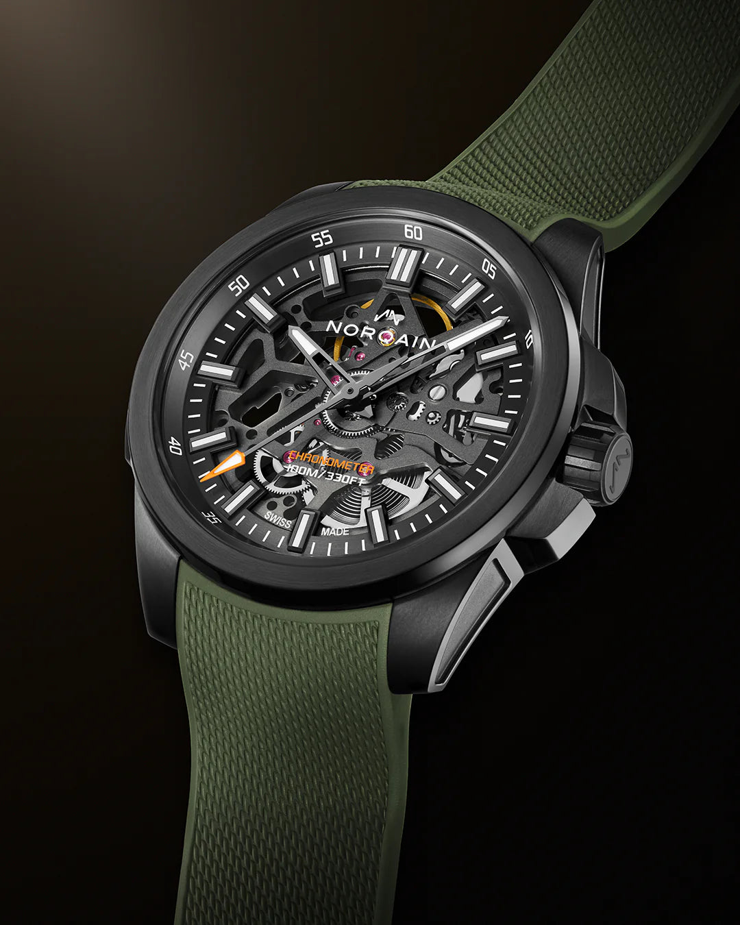 インディペンデンス スケルトン 40MM ブラックDLC