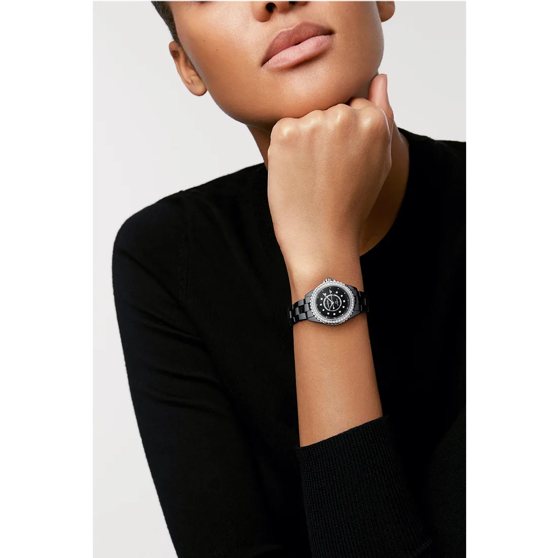 J12 ダイヤモンドベゼル キャリバー 12.2 33MM