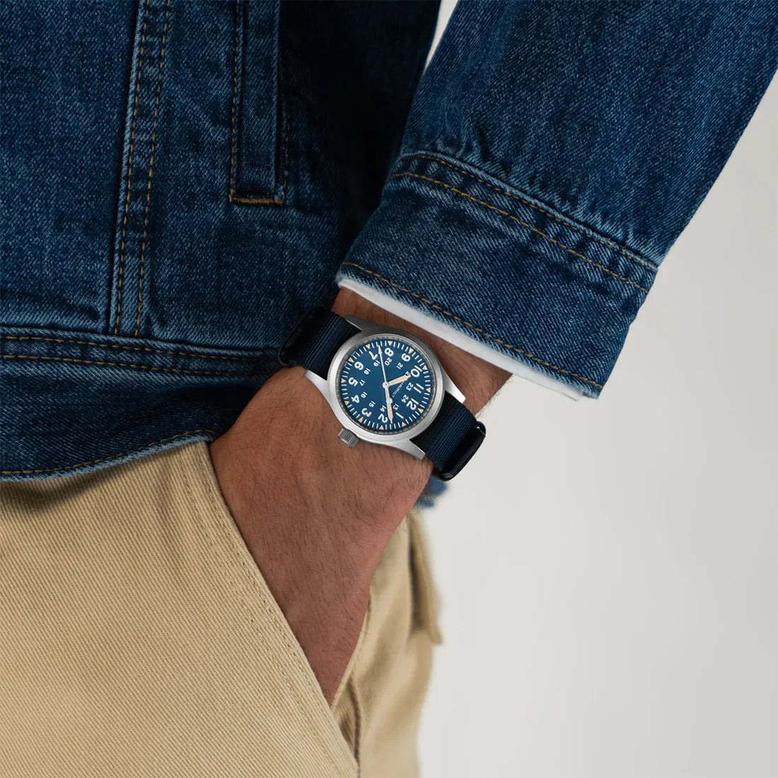 カーキ フィールド メカ 38mm