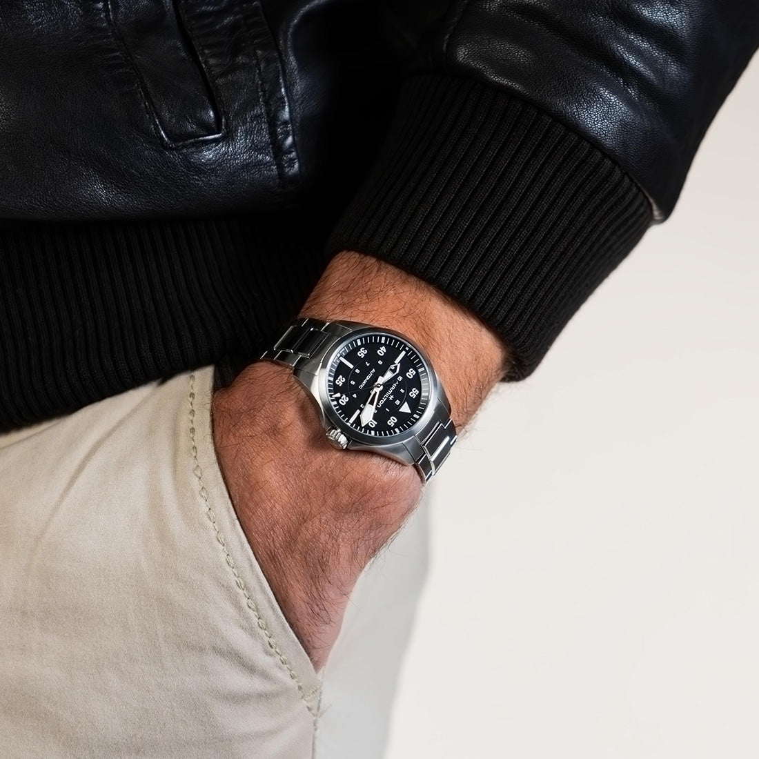 カーキ アビエーション PILOT AUTO