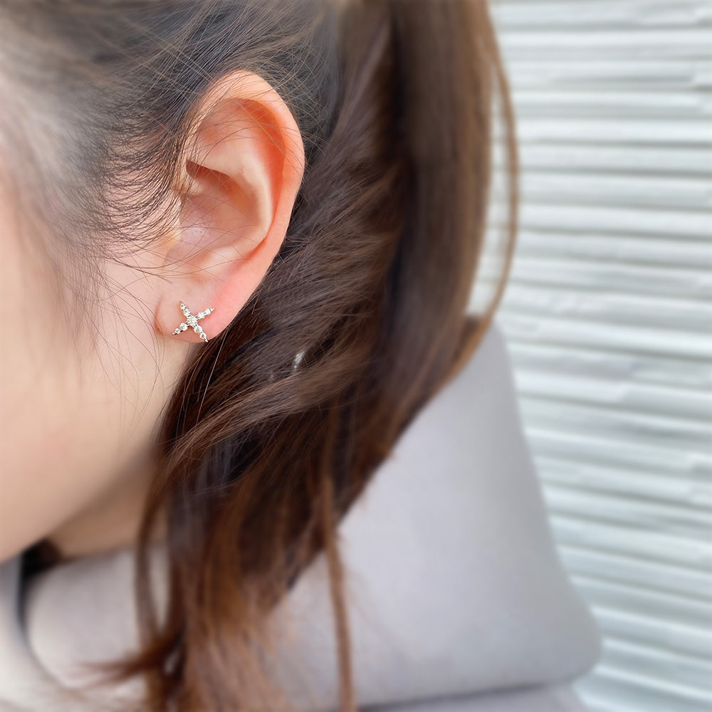 ネイキッド ピアス