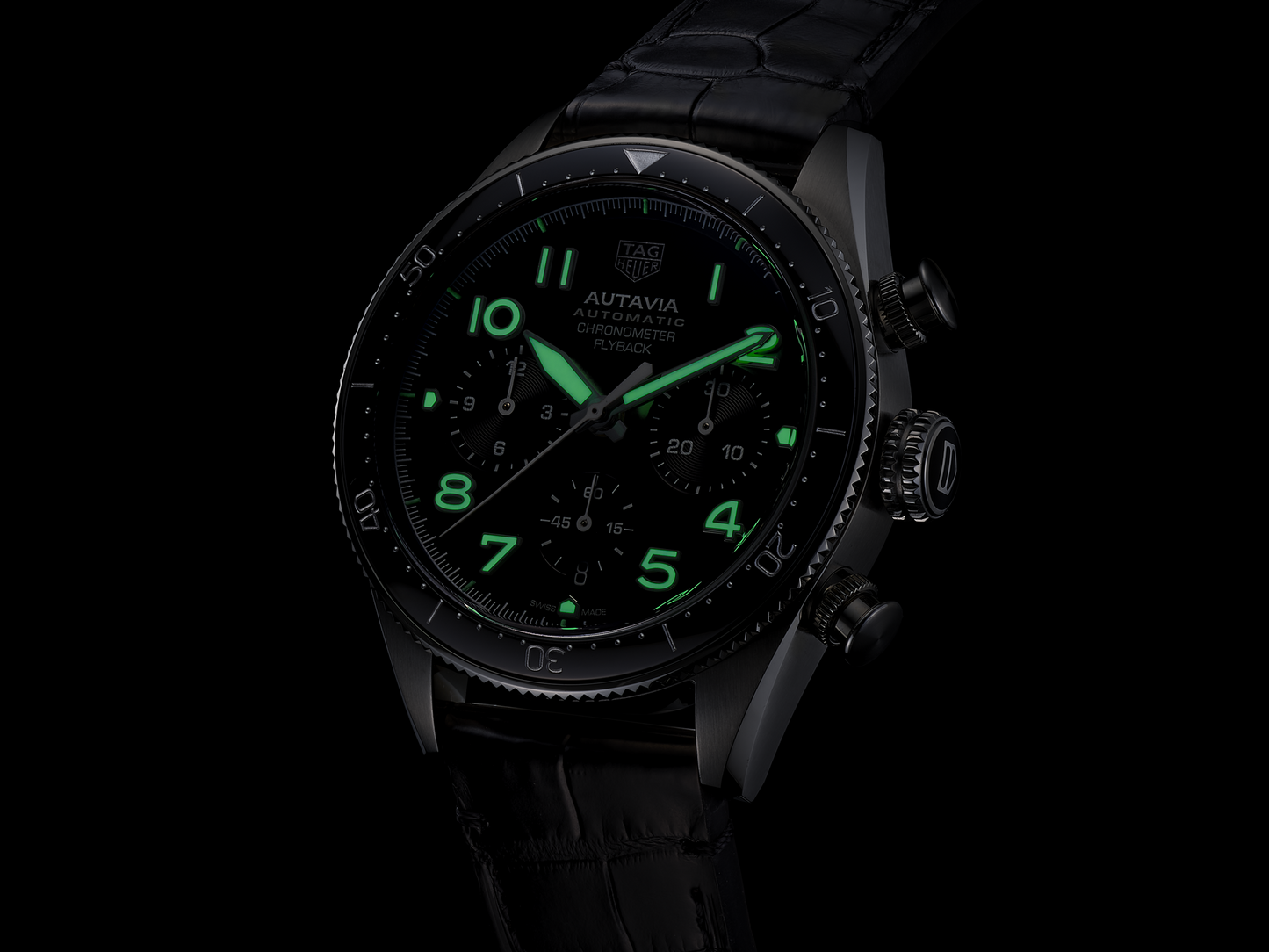 TAG Heuer Autavia Heuer 02 Flyback Chronograph 42mm (2023 Model)