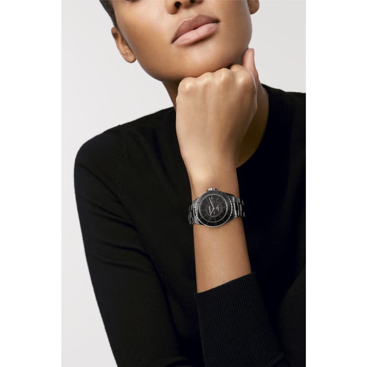 J12 ファントム キャリバー12.1 38mm