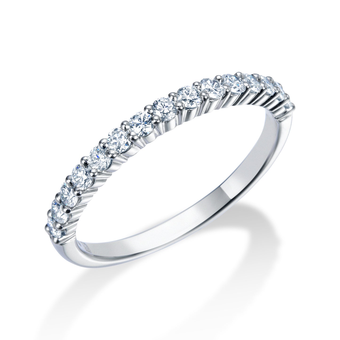 ハーフエタニティ リング