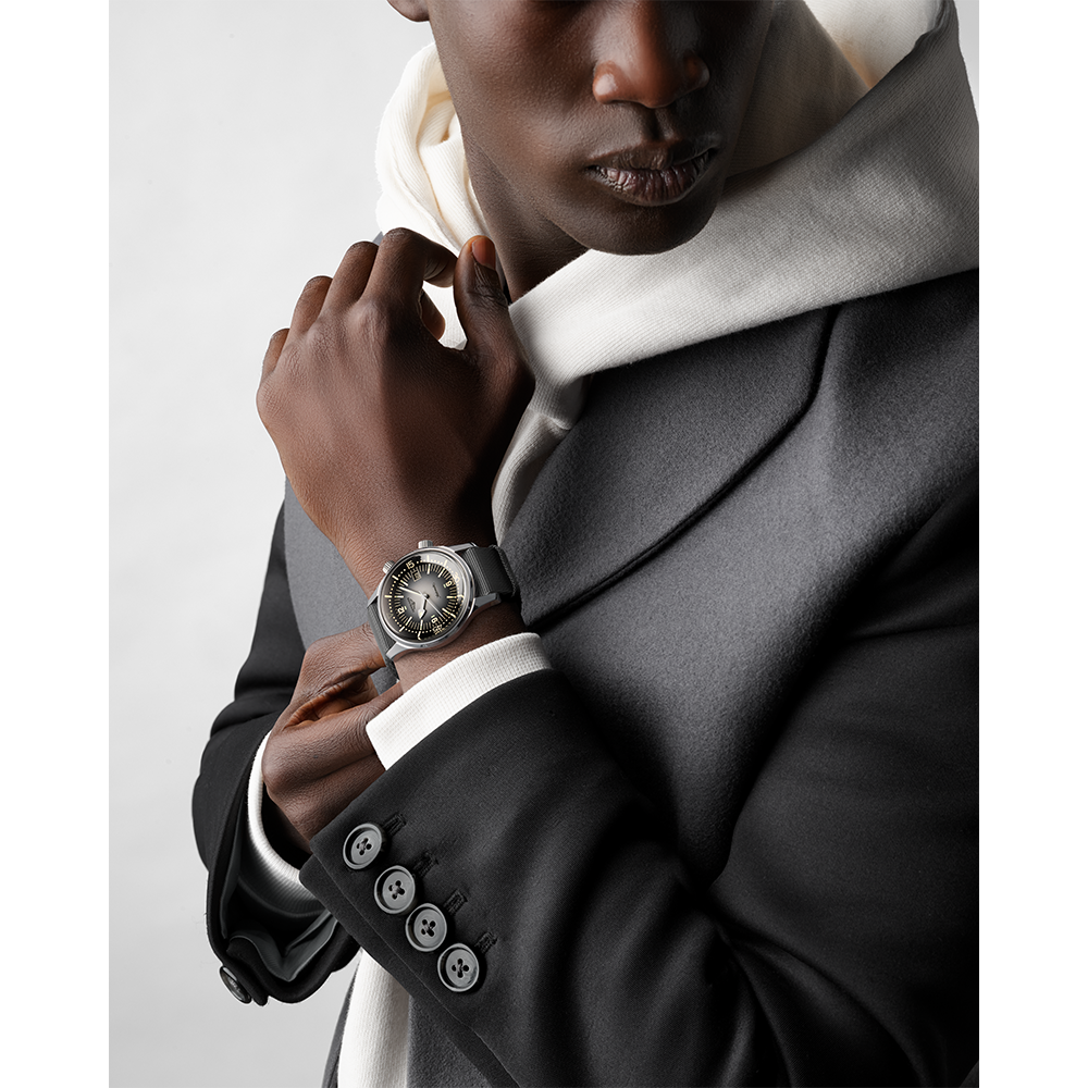 ロンジン レジェンドダイバー 42.00mm (2022年モデル)