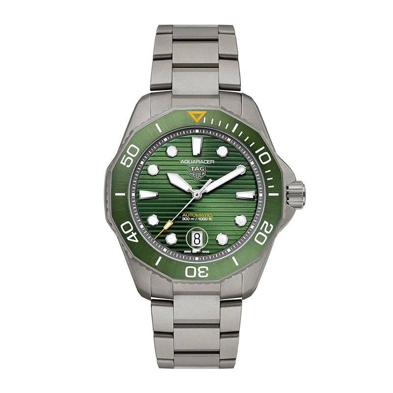 生産終了 / タグ・ホイヤー アクアレーサー プロフェッショナル 300 43mm (2021年モデル)