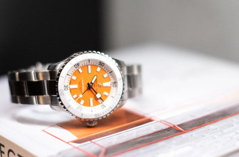 【レビュー】夏に着けたいカラフルなレディースウォッチ４選