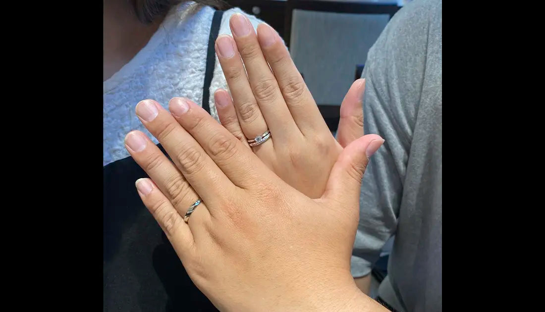 ダイヤモンドの輝きが綺麗で、デザインも良い「LAZARE DIAMOND / ラザール ダイヤモンド」を選びました