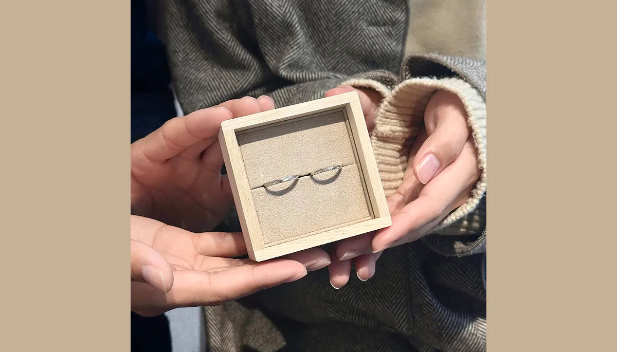 個性もあり、落ち着いたイメージの「 YUKA HOJO / ユカホウジョウ」を選びました