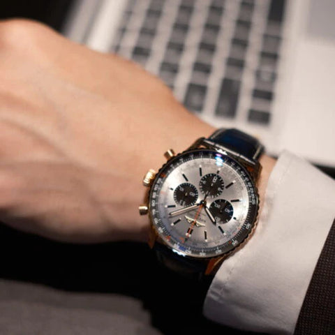 【レビュー】女性目線でメンズウォッチレビュー
