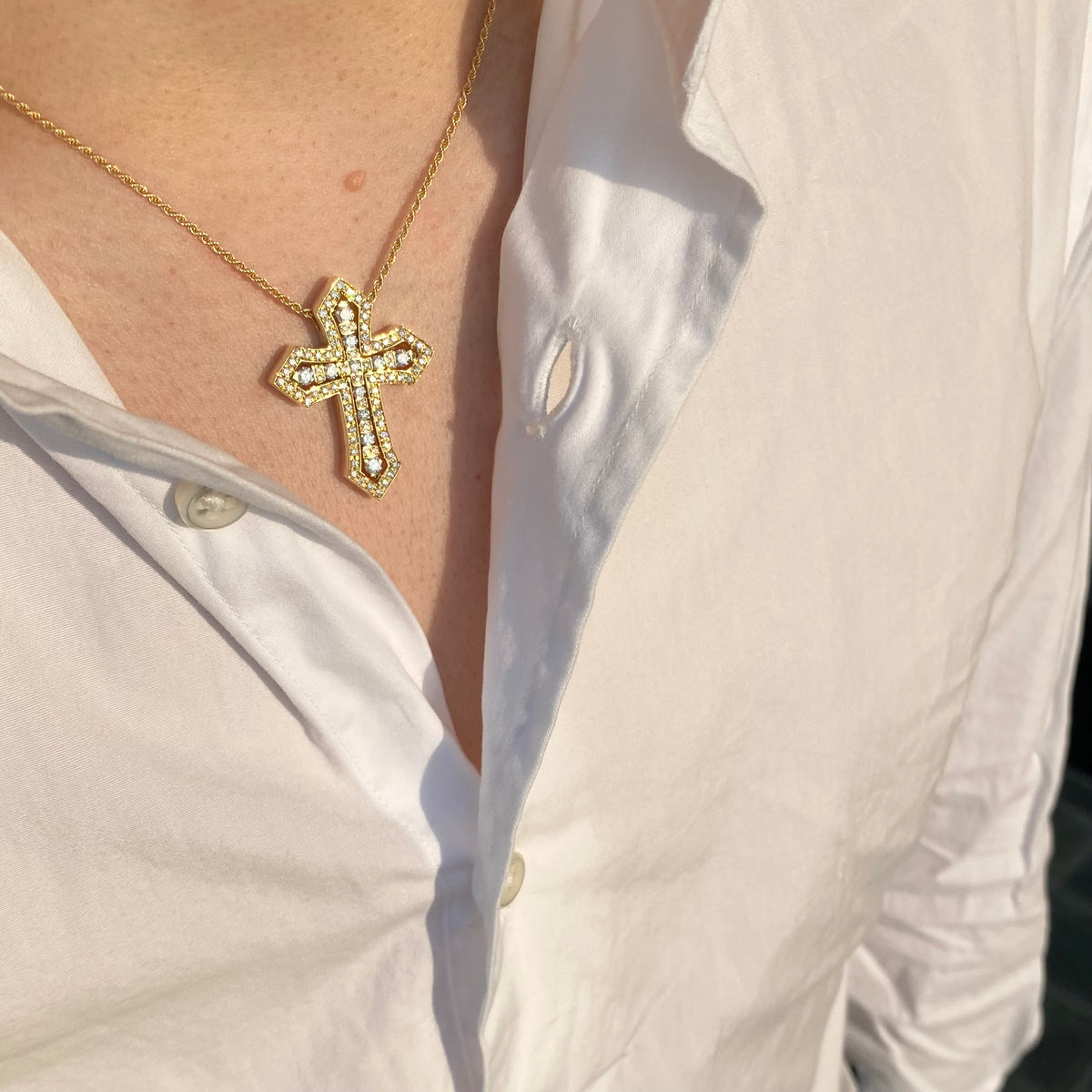 DAMIANI(ダミアーニ)から待望の「ベル エポック クラウン  Mサイズ」が登場！！