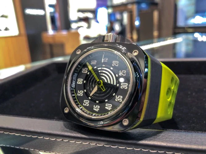 【新入荷】ゴリラウォッチ FASTBACK ACID GREEN