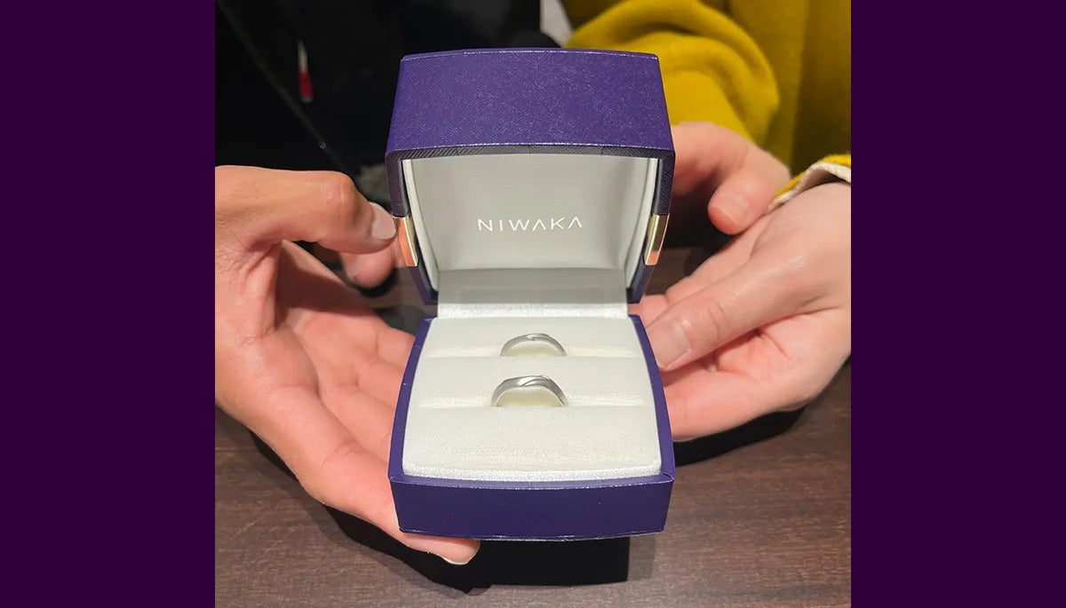 ネットで見てて、デザインが好みだった「NIWAKA/ニワカ」を選びました