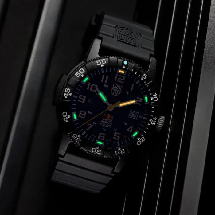 RED BULL AMPOL RACING EDITION 0323 AMPOL RB LIMITED｜ルミノックス