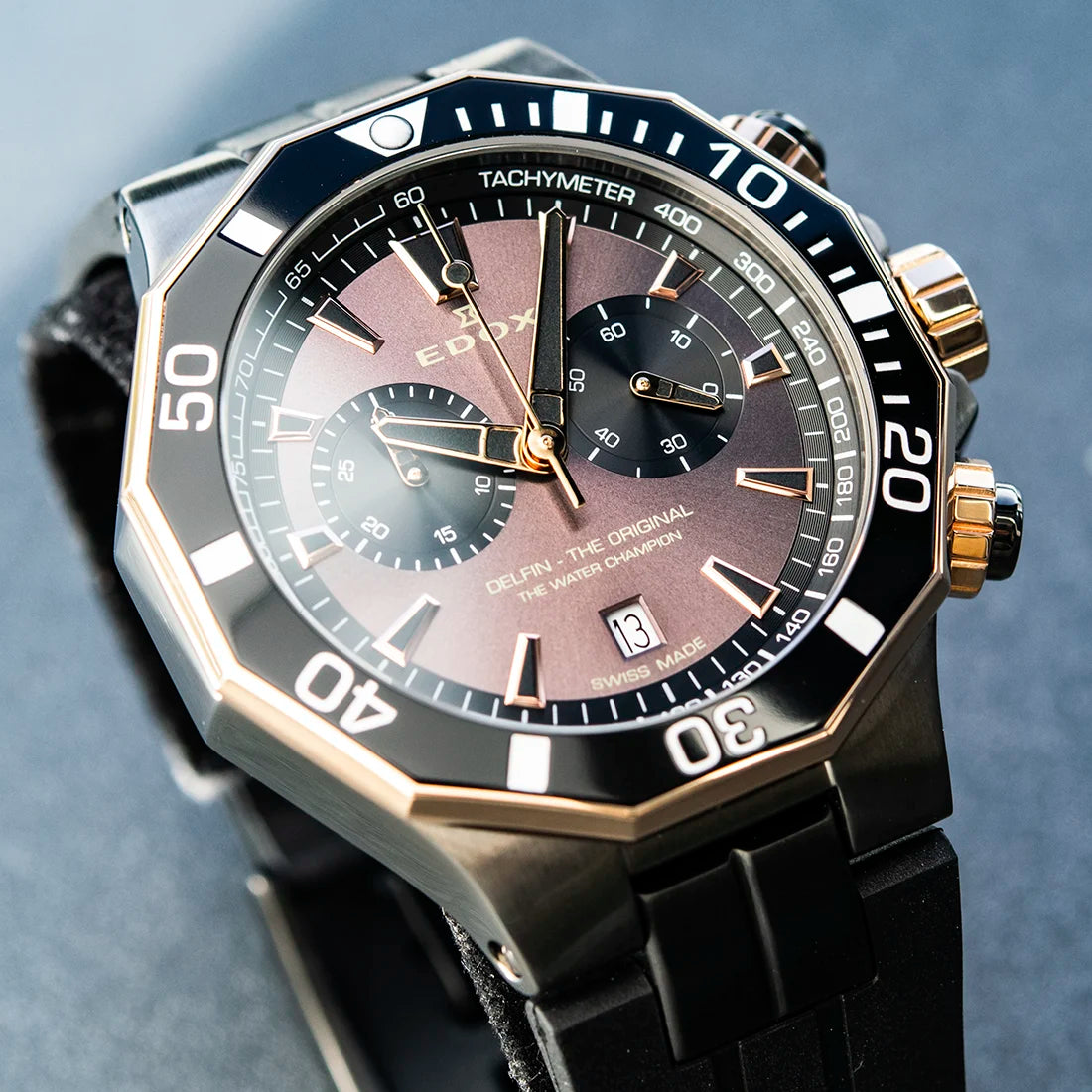 <tc>Delfin Mecano Automatic</tc>