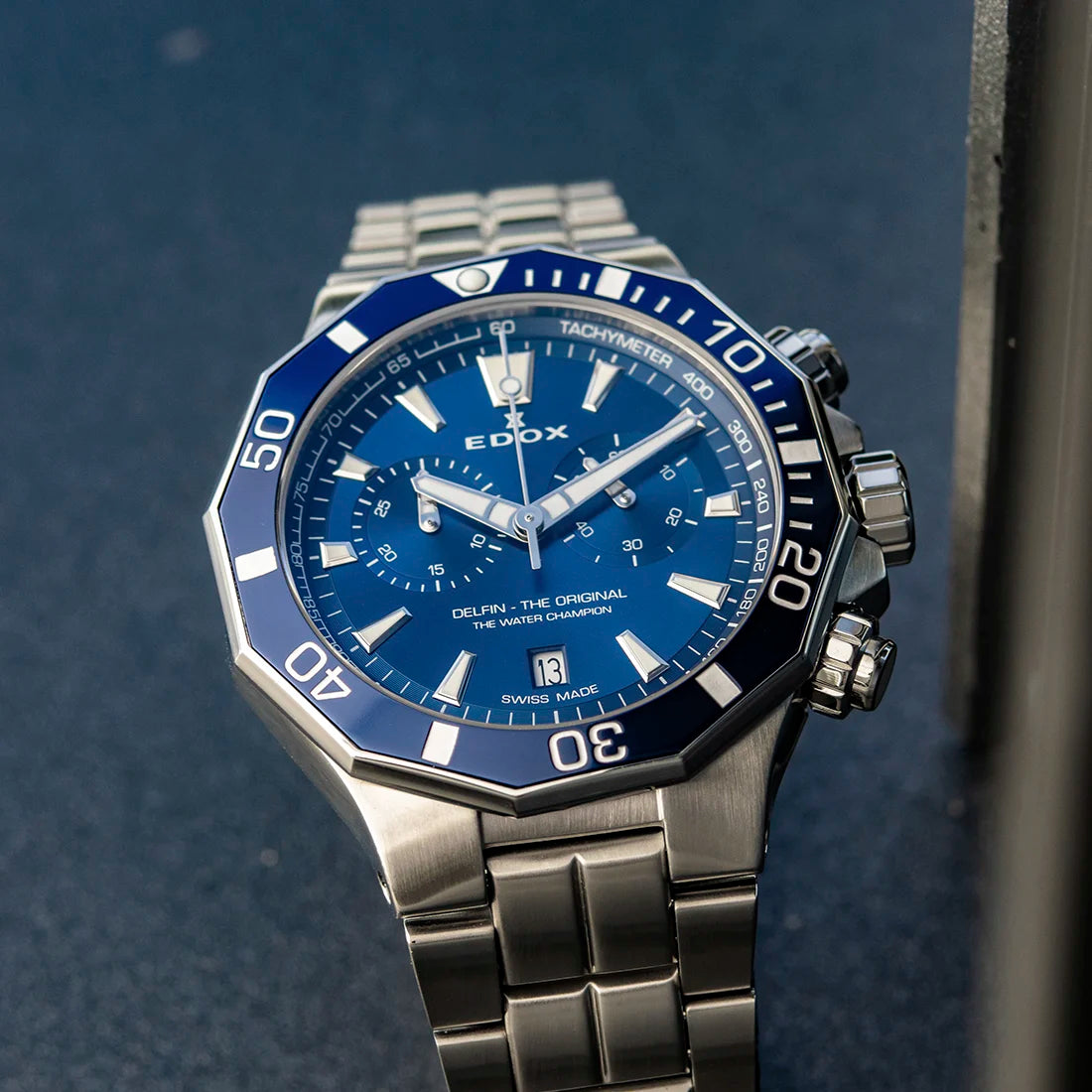 <tc>Delfin Mecano Automatic</tc>