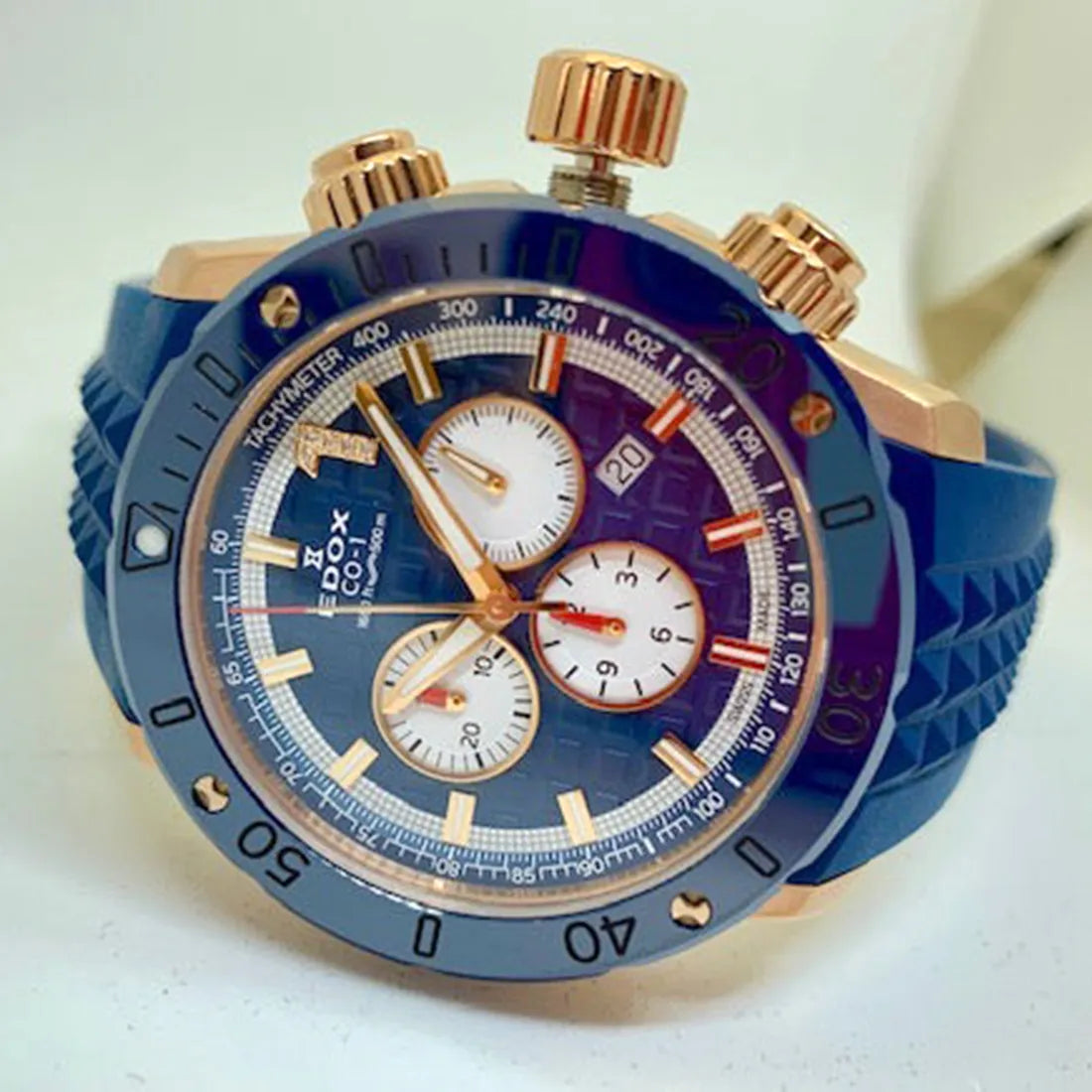 Chrono Offshore 1 Chronograph Limited Edition / Limited to 300 pieces worldwide
