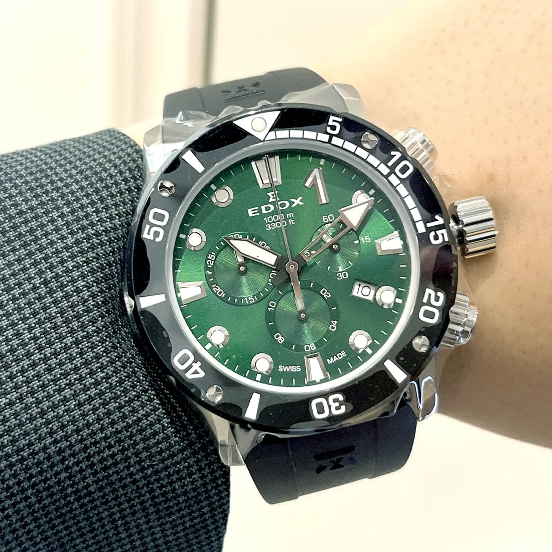 クロノオフショア1 クロノグラフ ジャパン リミテッド エディション ※ノベルティプレゼント