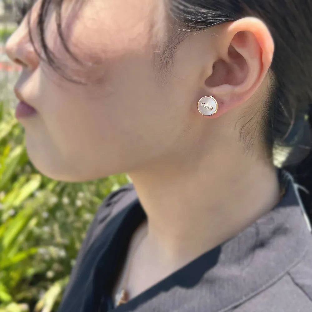 ポムポムドット ピアス POC4030O7WHRDB0MP ｜ポメラート｜正規販売店