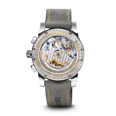 タツィオ・ヌヴォラーリ