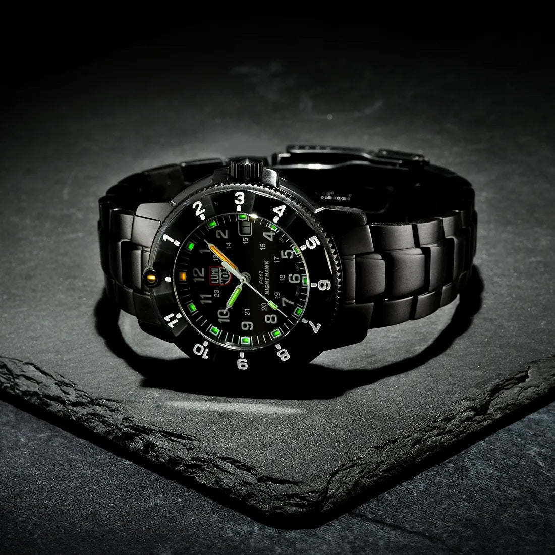 F-117 NIGHTHAWK™ 3400 シリーズ Ref.3402.HERITAGE JAPAN F-117 NIGHTHAWK™ 3400 シリーズ Ref.3402.HERITAGE JAPAN