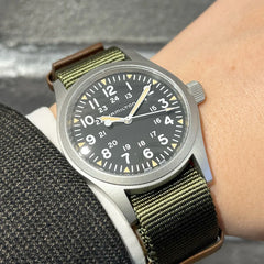 カーキ フィールド メカ