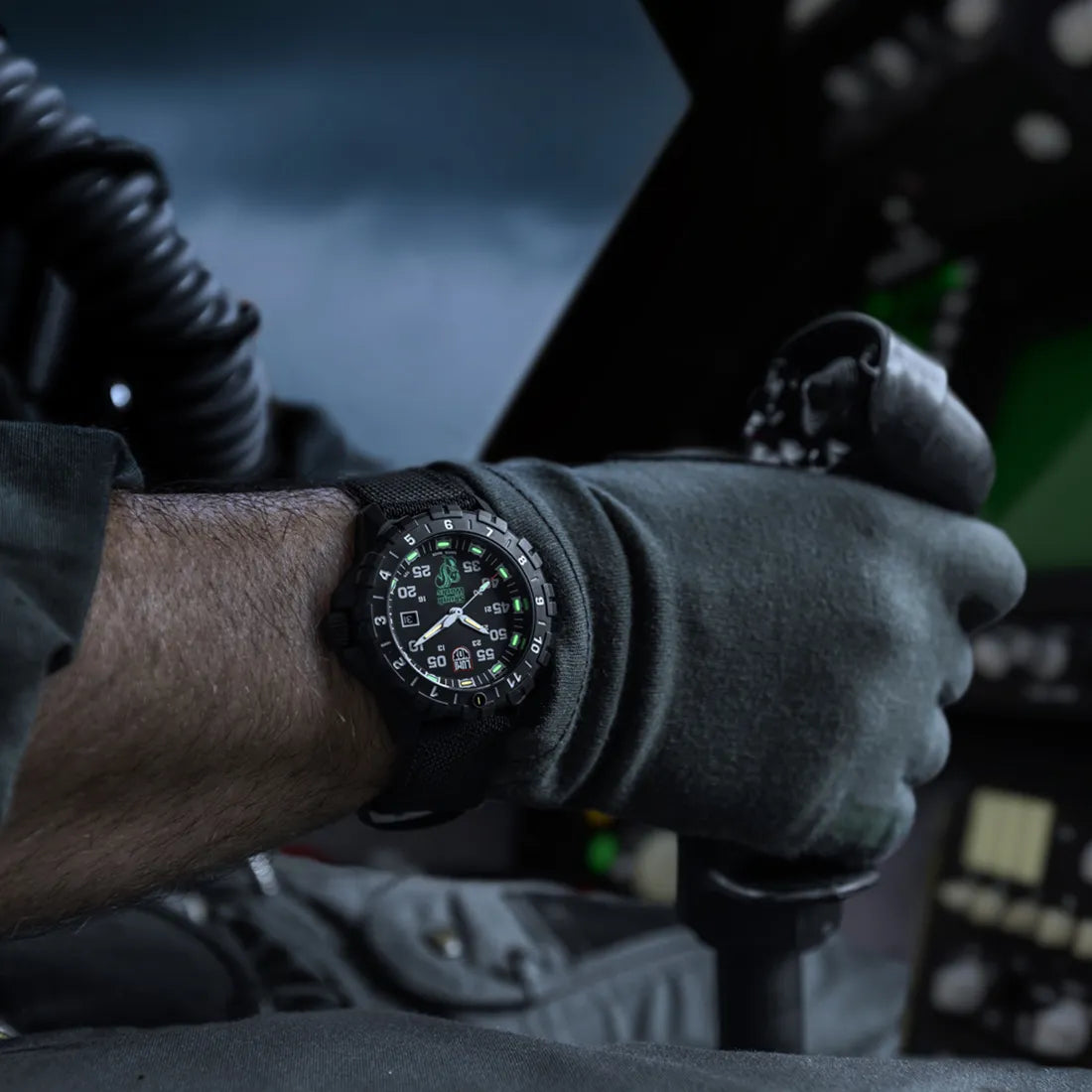 F-117 ナイトホーク™ x Skunk Works® 6440 HERITAGE 6442.HERITAGE.SET