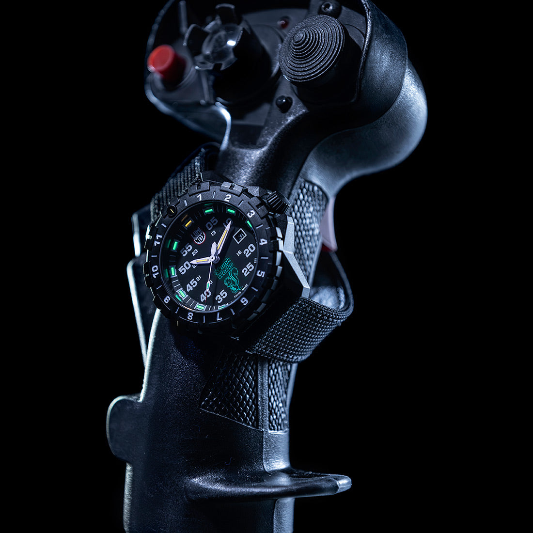F-117 NIGHT HAWK 6420 SERIES Night Hawk 6420 Series Ref.6422