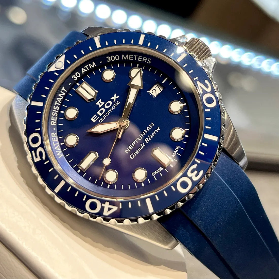 ネプチュニアン グランデ リザーブ デイト オートマティック ジャパン リミテッド エディション
