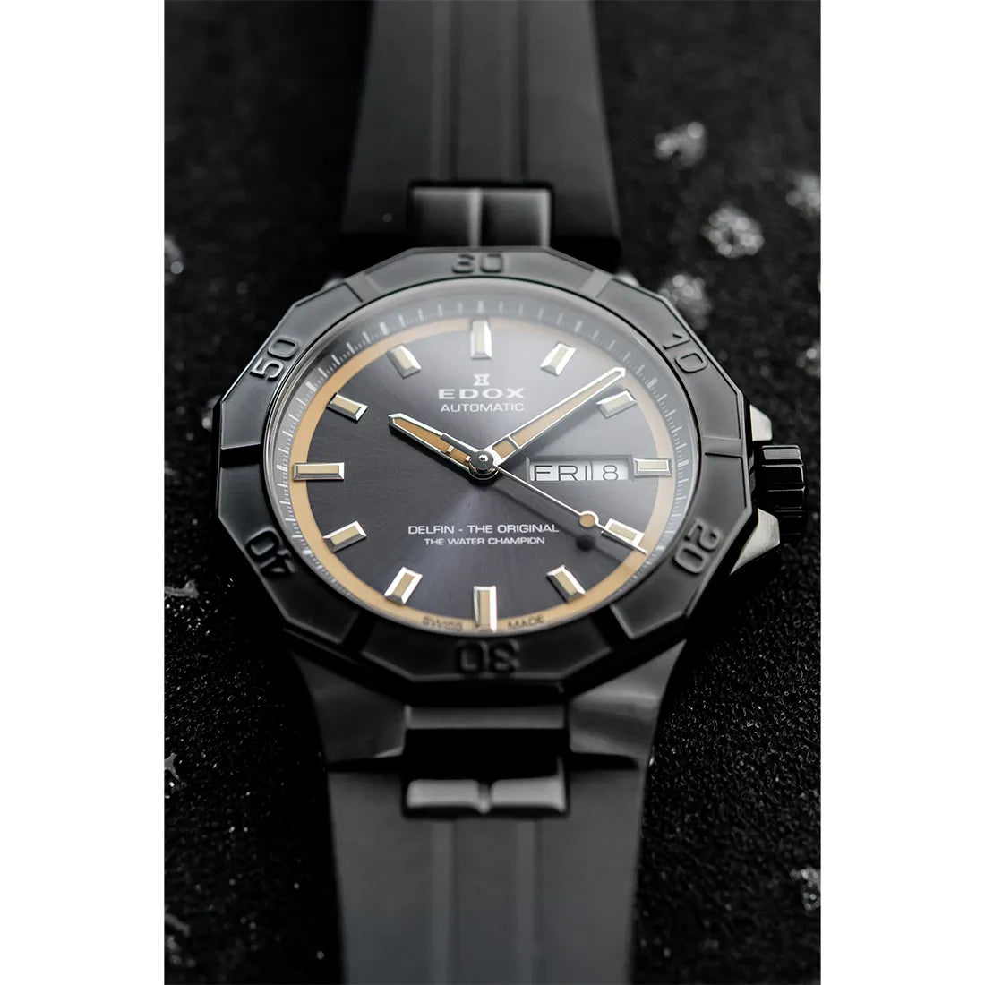 <tc>Delfin Mecano Automatic</tc>