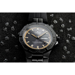 <tc>Delfin Mecano Automatic</tc>