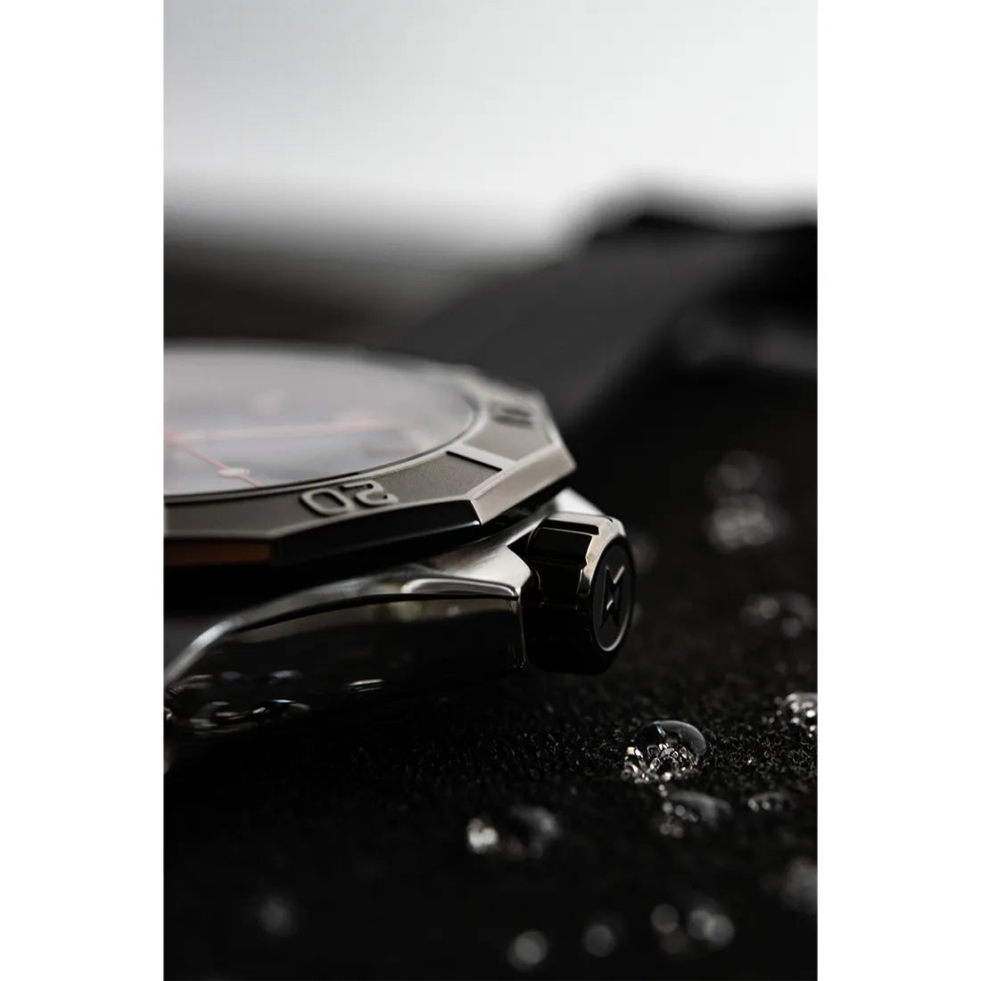 <tc>Delfin Mecano Automatic</tc>