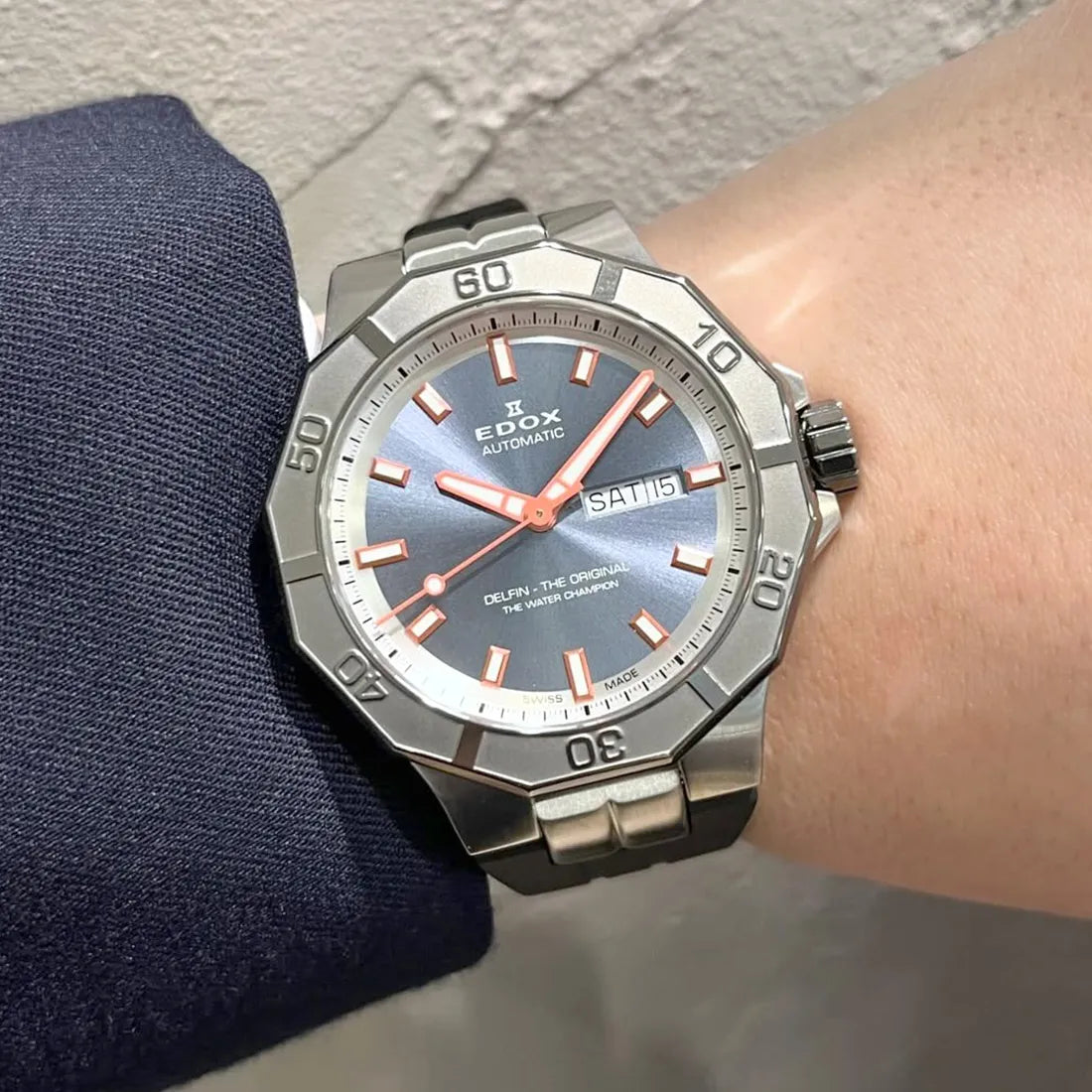 <tc>Delfin Mecano Automatic</tc>