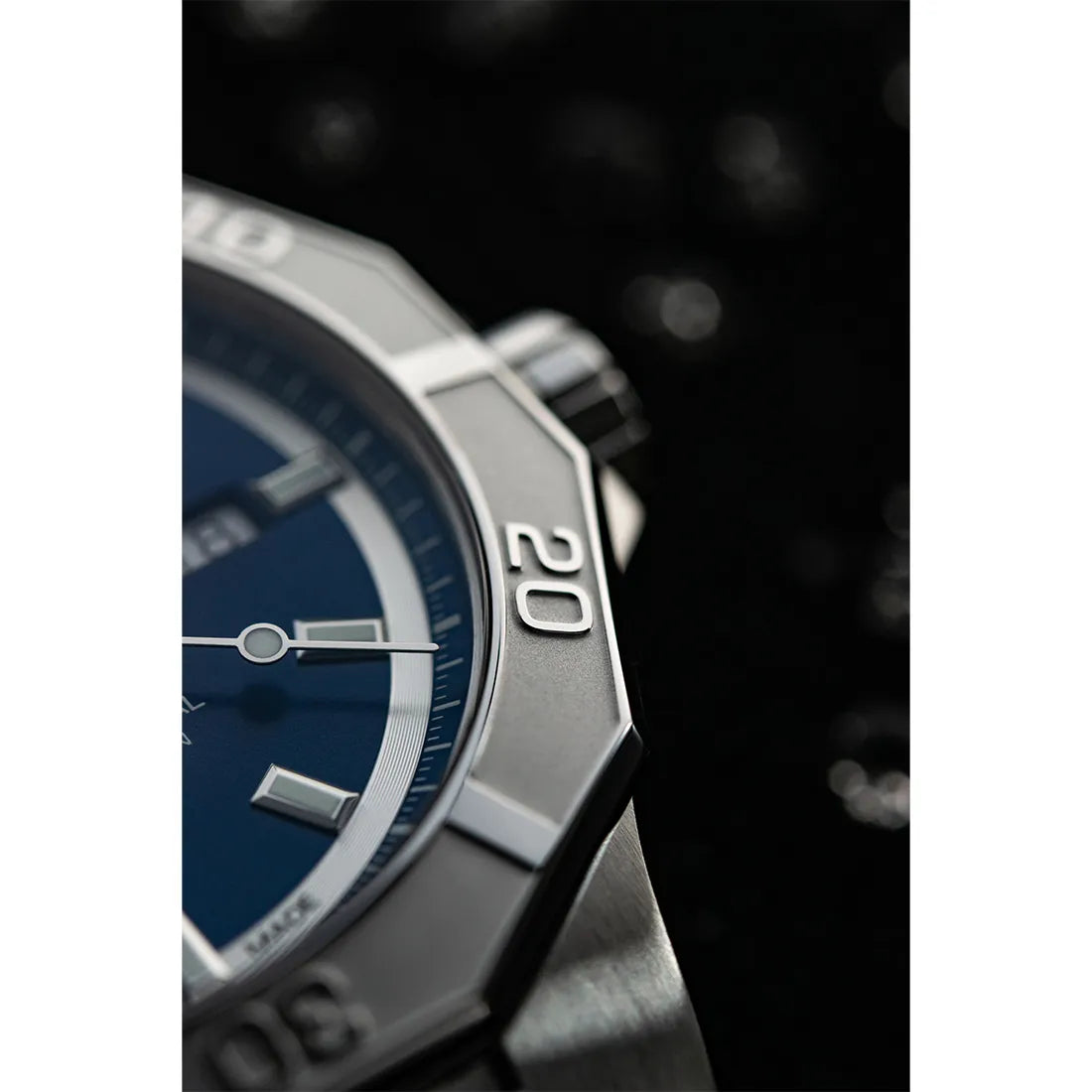 <tc>Delfin Mecano Automatic</tc>