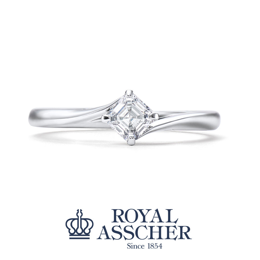 ロイヤル・アッシャー・カット プラチナ ダイヤモンドリング　AC046