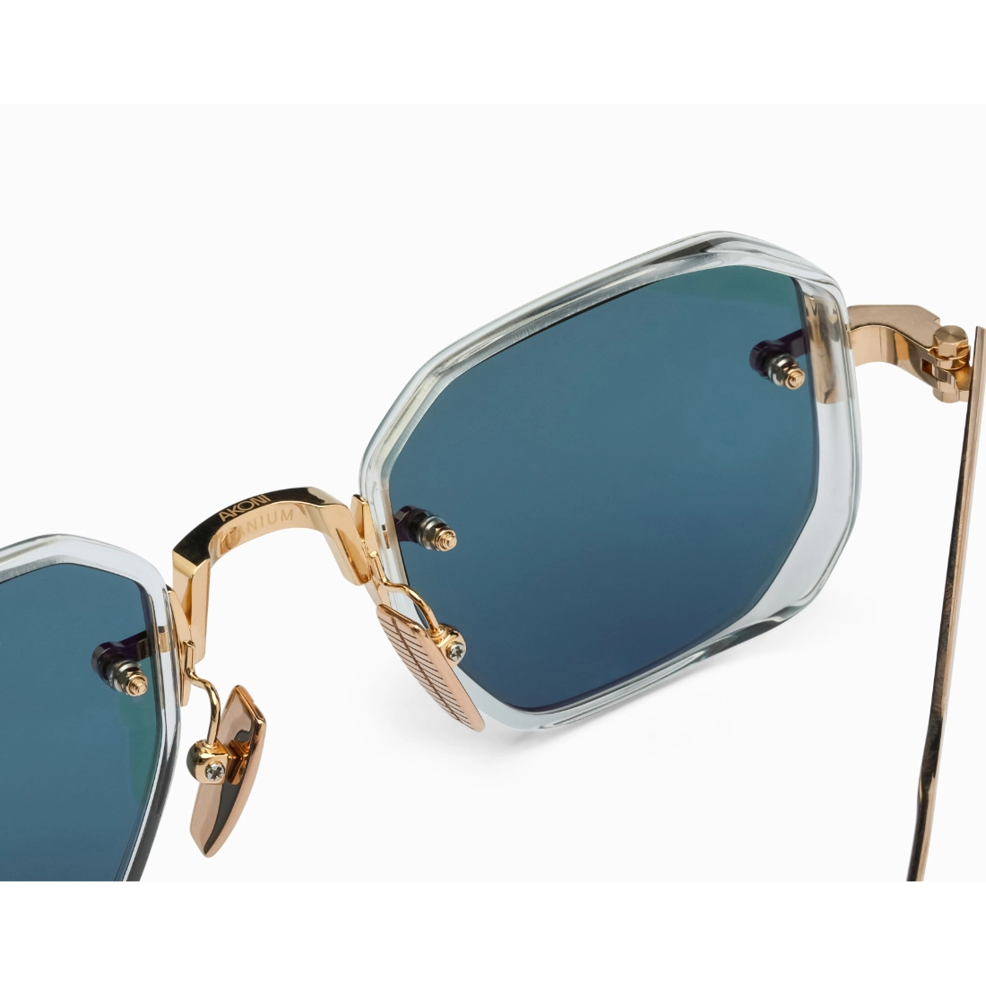 JUNO-TWO［Col.：Crystal Clear / Lenses Col.：Deep Emerald Green］
