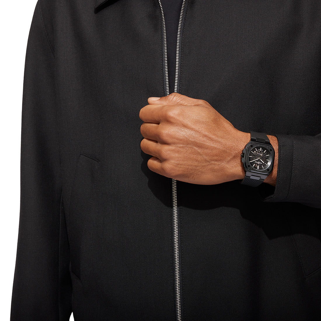 BR 05 SKELTON BLACK CERAMIC