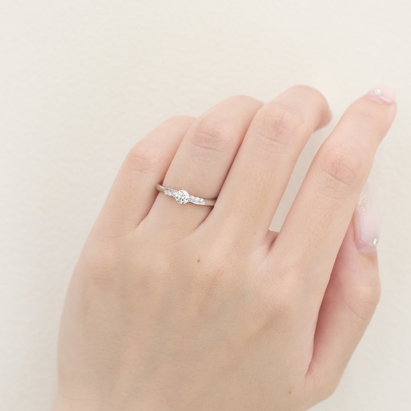 - Engagement ring -<br> Linden 