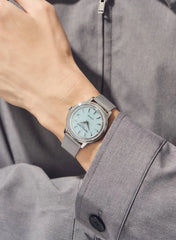 Classic quartz chronograph