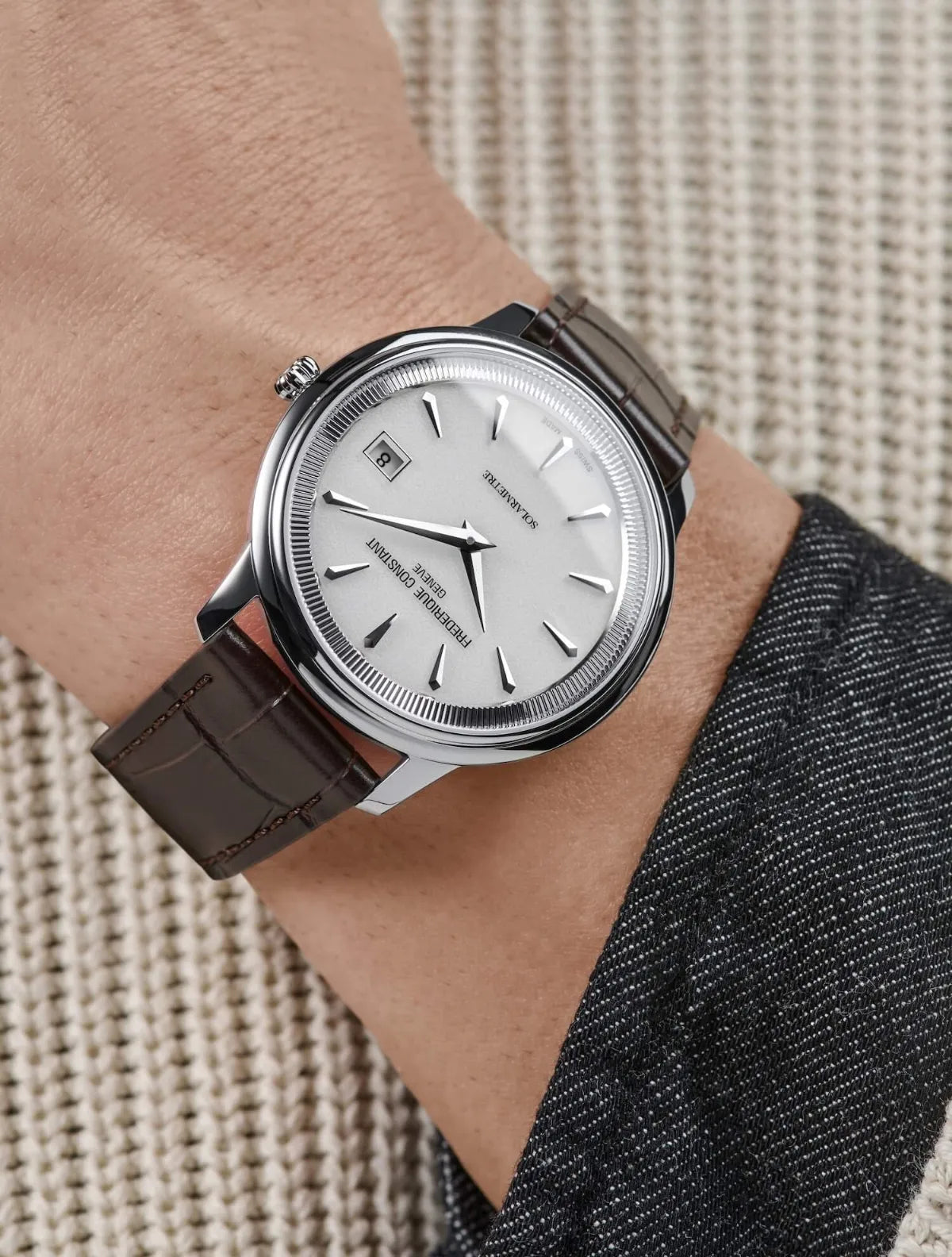 Classic quartz chronograph