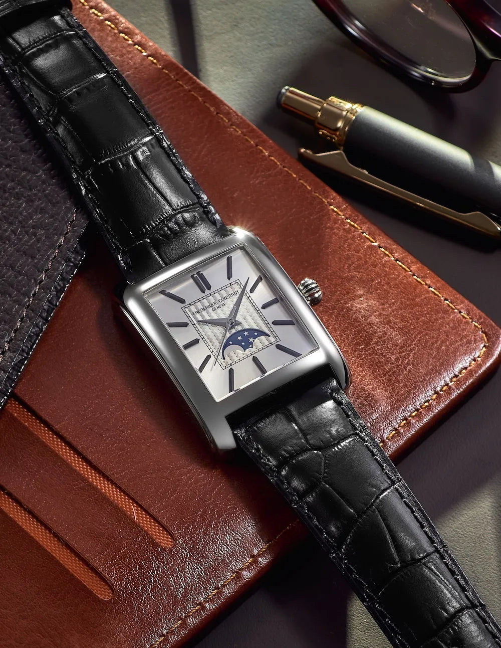 Classic quartz chronograph