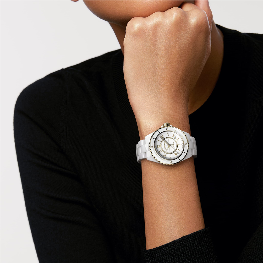 Chanel 2025 j12 38mm